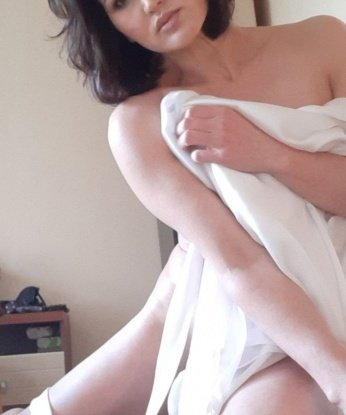 Искусная красотка с огненными глазами приглашает в гости и обещает незабываемое времяпровождение. Буду радовать тебя без ограничений! 3235, 39 лет